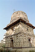Orchha - Royal Chattris (cenotaphs) 